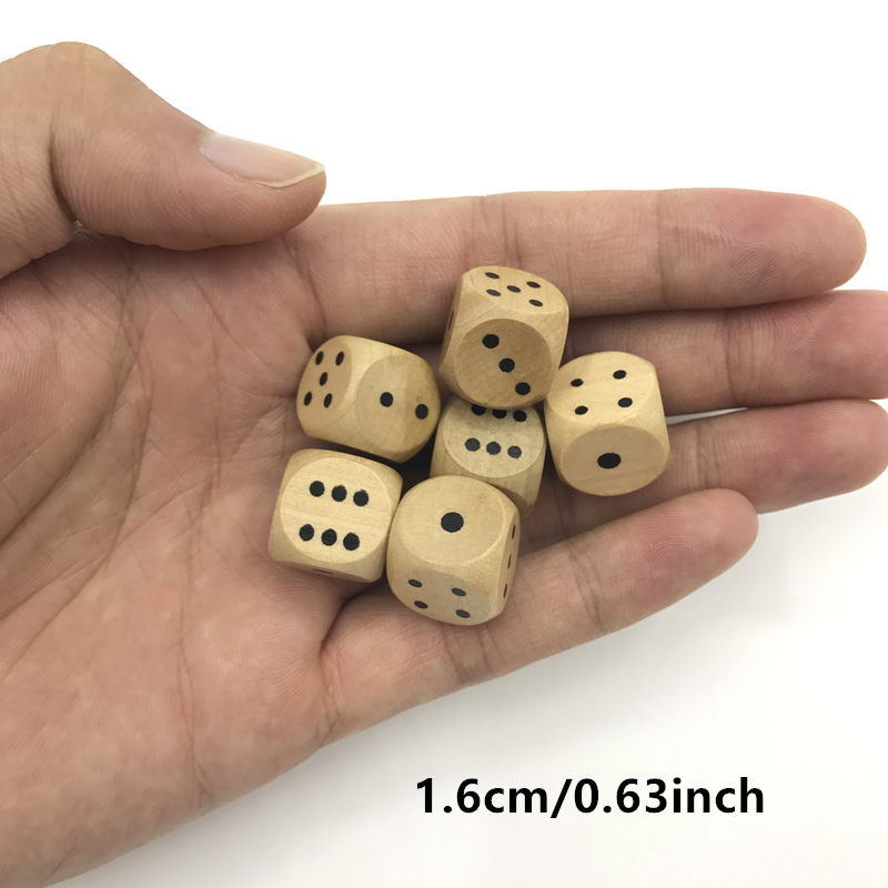 Pacote com 10 dados D6 de made - Board Game Loop avaliação e preço